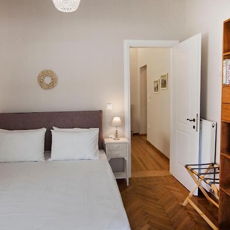 Bentzi Boutique Apartment 4 Атина Екстериор снимка