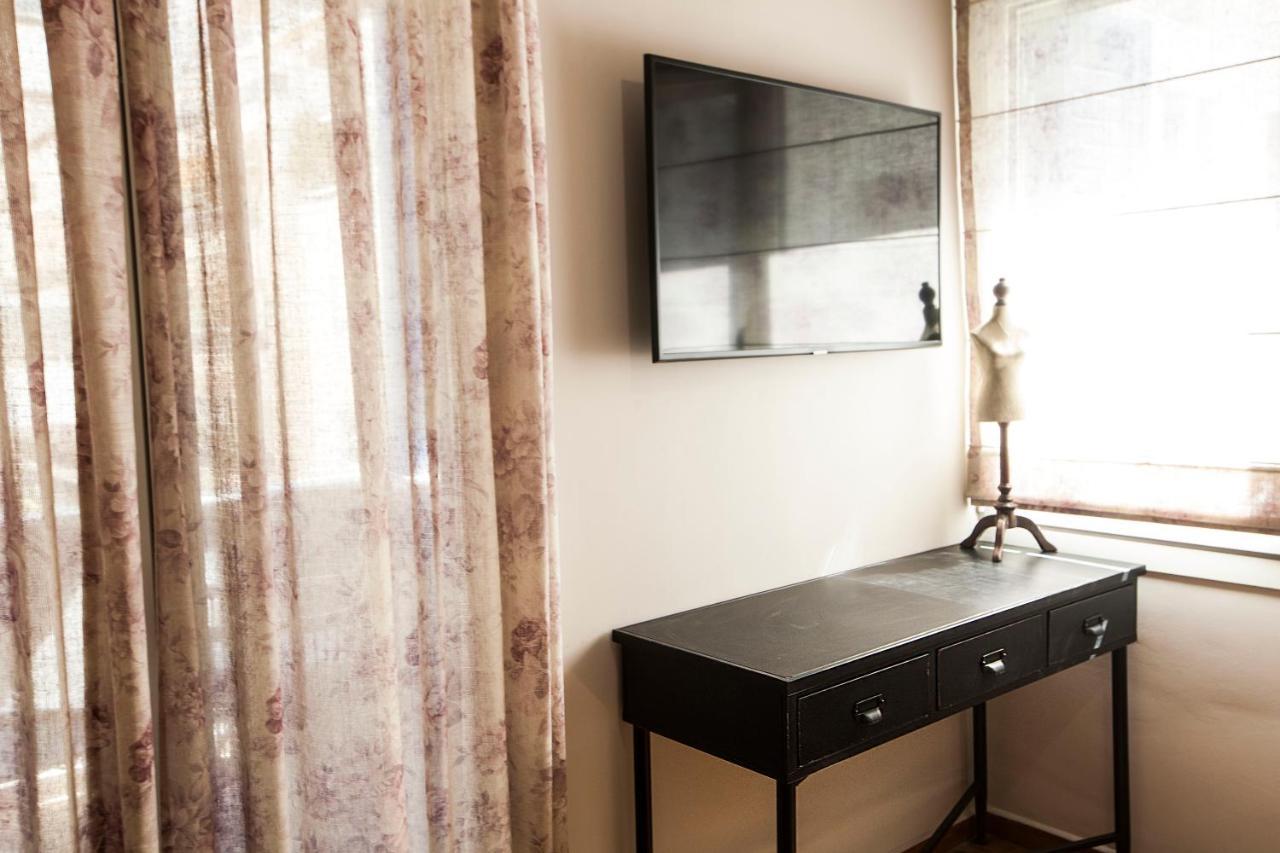 Bentzi Boutique Apartment 4 Атина Екстериор снимка