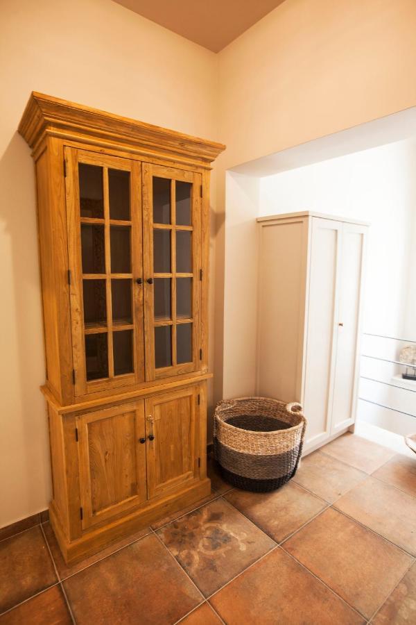 Bentzi Boutique Apartment 4 Атина Екстериор снимка