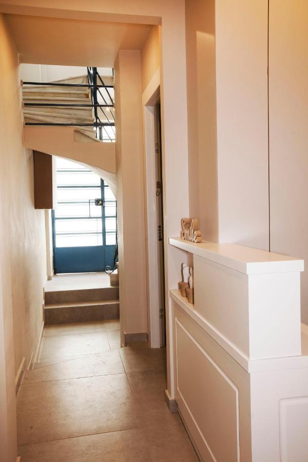 Bentzi Boutique Apartment 4 Атина Екстериор снимка